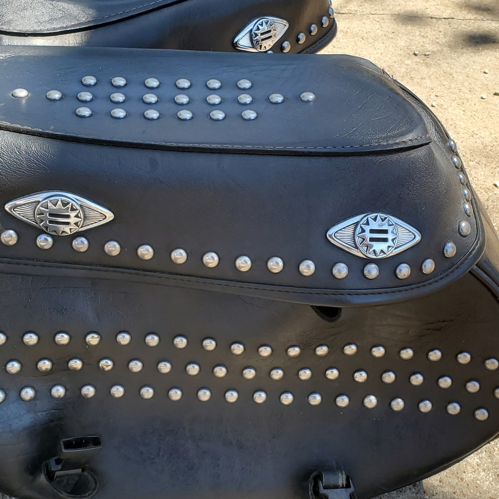 Sold - Picture 3 of 9